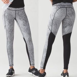 Lululemon Speed Tight V Luxtreme Spray Jacquard